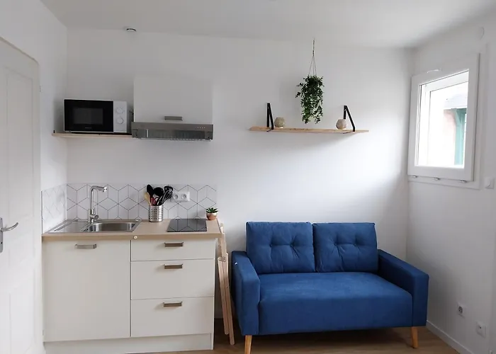 Appartement 8 Proche Centre Ville, Commerces,